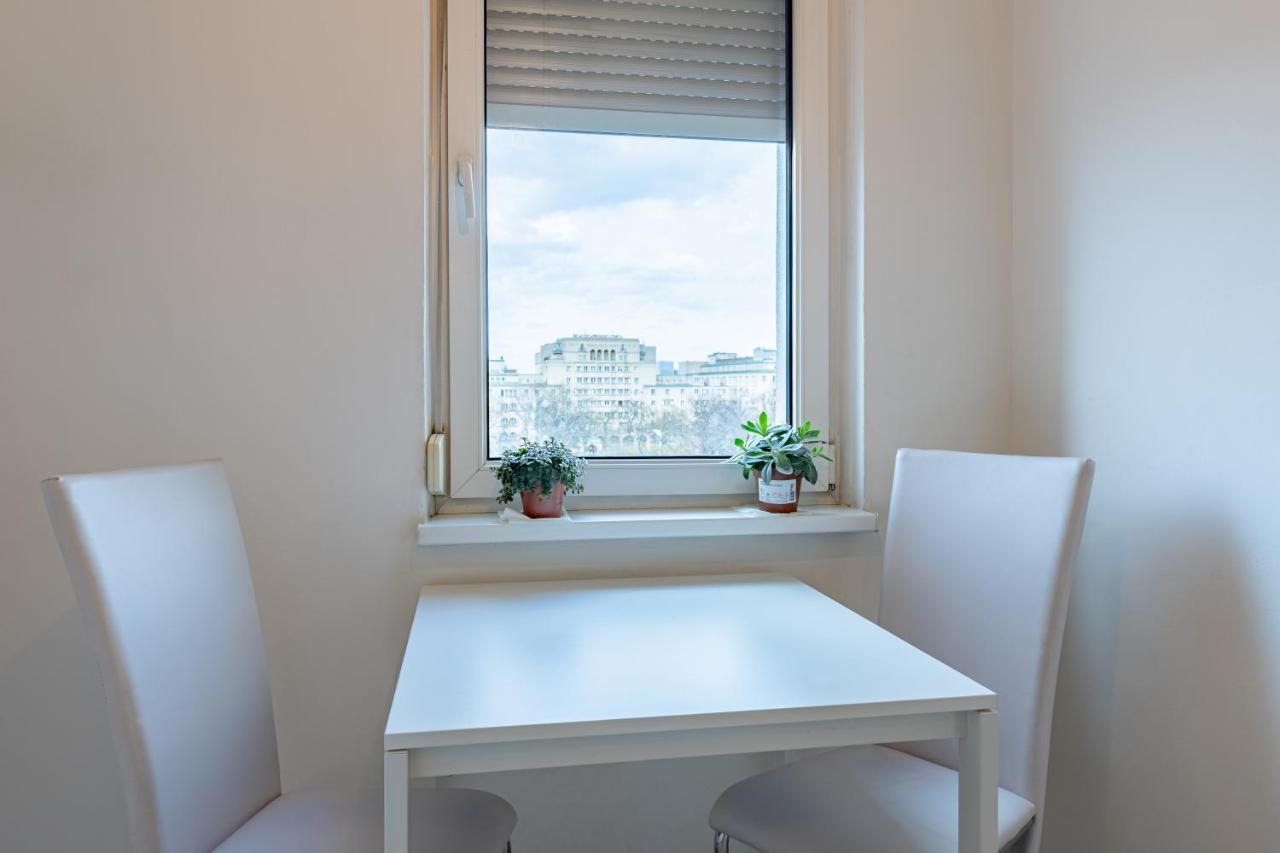 וינה New With A View - Modern Studio מראה חיצוני תמונה